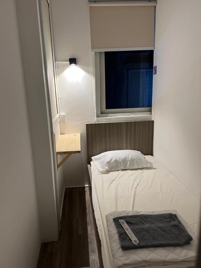 8H-Hostel Хошимин Экстерьер фото